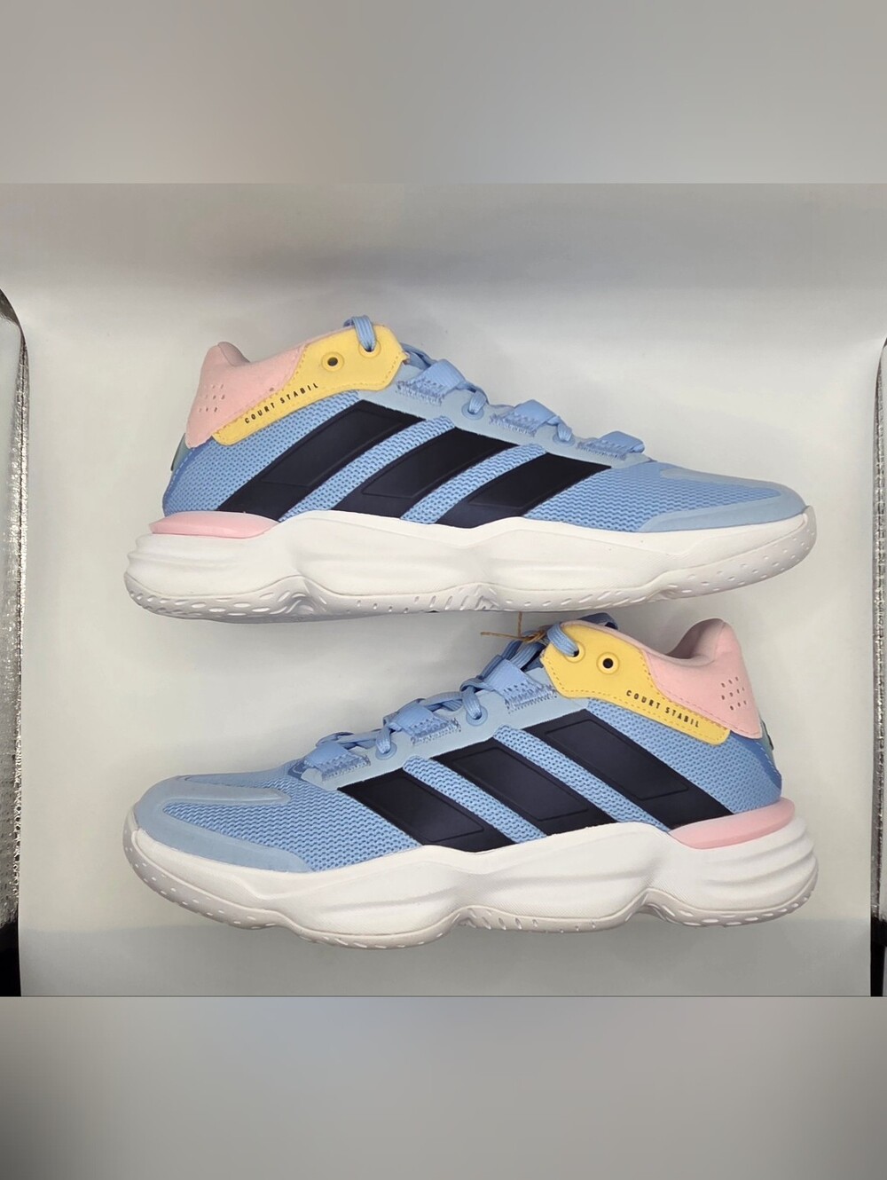 adidas Court Stabil Womens Size 7.5 Light Blue And Pink